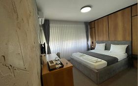 New Prishtina Luxury Rooms