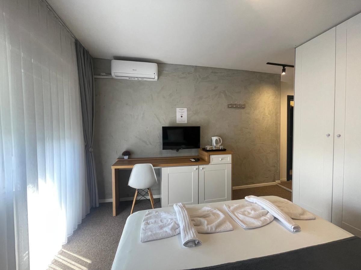 New Prishtina Luxury Rooms Pristina Exterior photo
